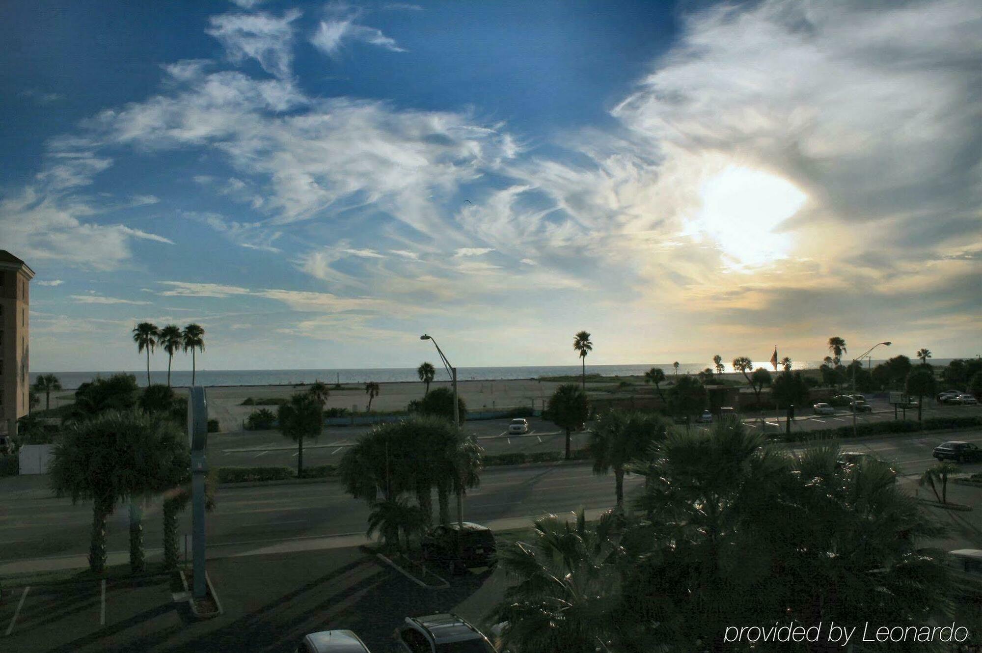 Treasure Island Hotel And Marina St. Pete Beach Facilidades foto